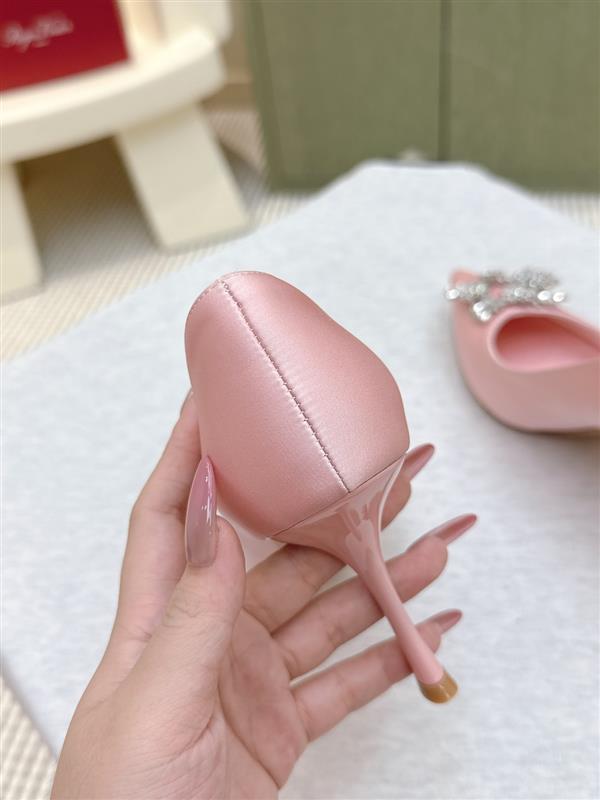 20251127171740525 310